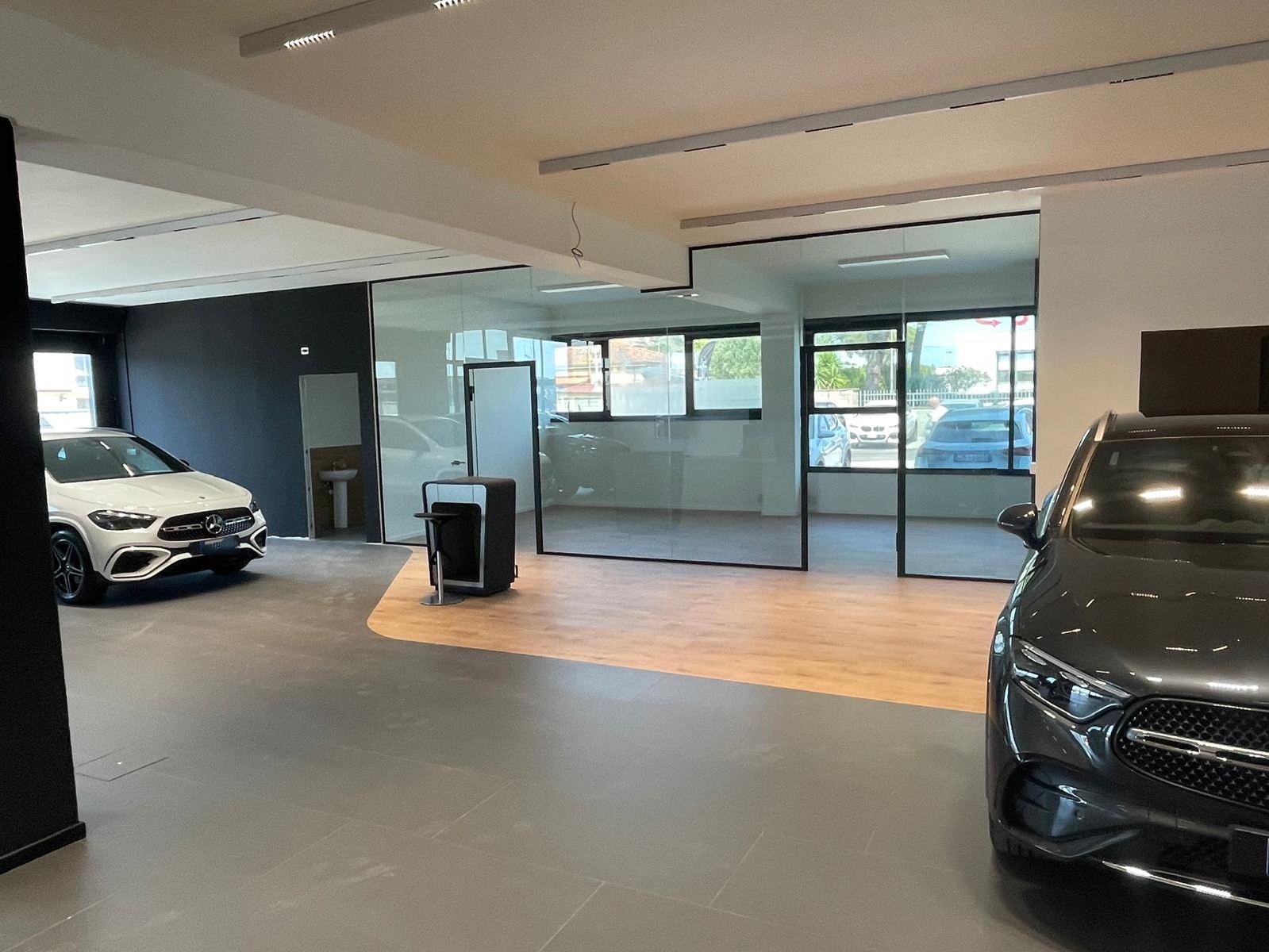 Concessionaria Mercedes Cascina
